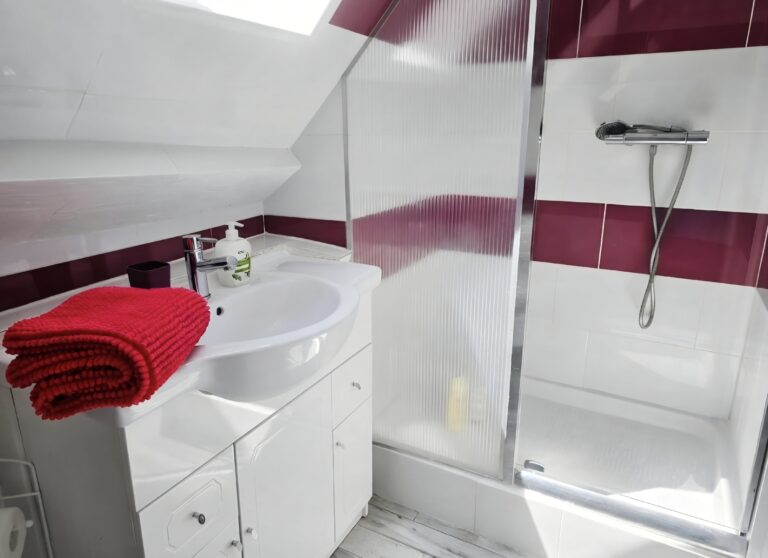 Screenshot_20260802_235028_Gallery